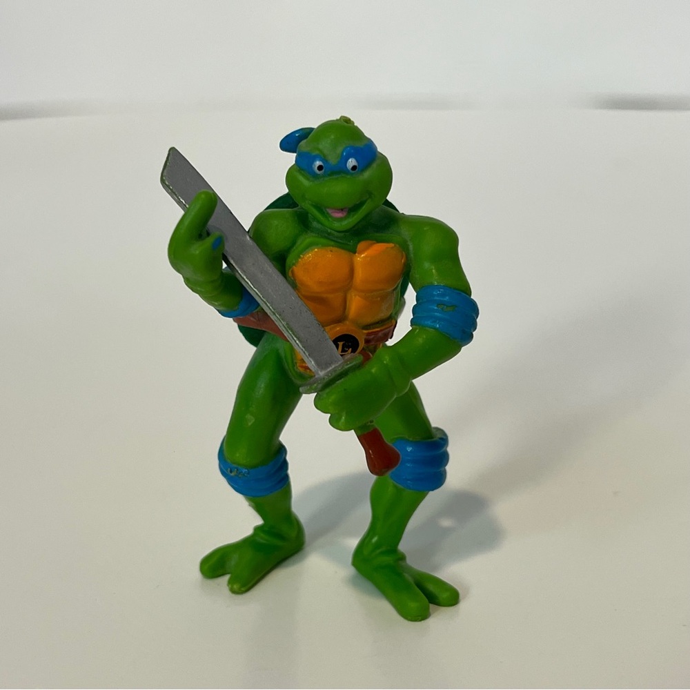 5/$25 Mini Teenage Mutant Ninja Turtles TMNT Leo Leonardo Figure 2015 Viacom